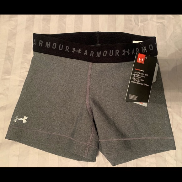 Under Armour women’s heat gear armour shorts - Picture 1 of 5
